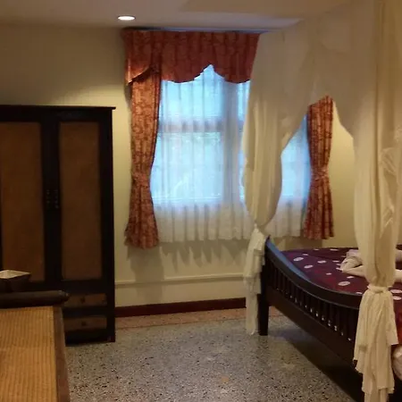 Tolmaj Family Apartment Ao Nang Exterior photo