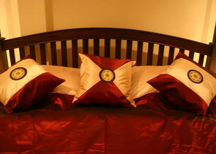 Tolmaj Family Apartment